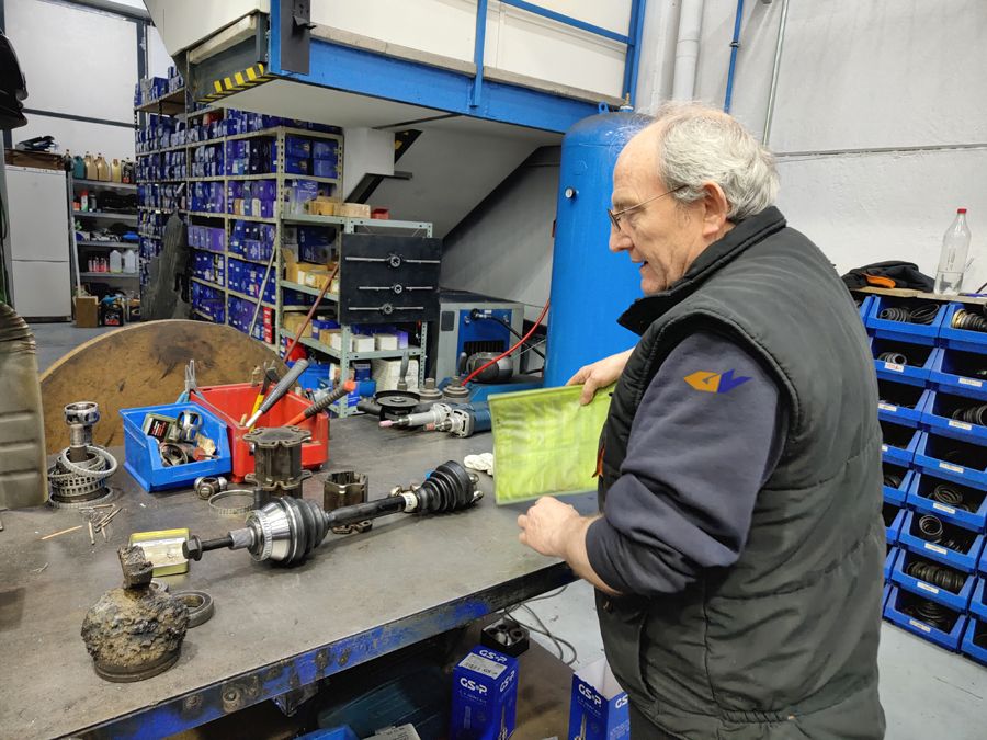 taller reparación y equilibrado de transmisiones coches